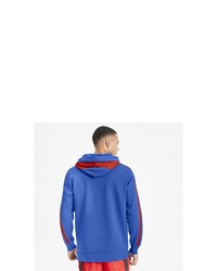 blauer bedruckter Pullover mit einem Kapuze von Puma