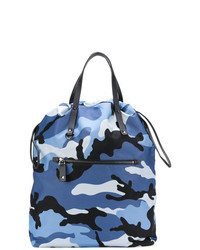 blauer Camouflage Rucksack von Valentino