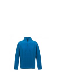blauer Fleece-Pullover mit einem Reißverschluss am Kragen von Regatta