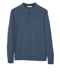 blauer Henley-Pullover von Mango