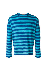 blauer horizontal gestreifter Pullover mit einem Rundhalsausschnitt