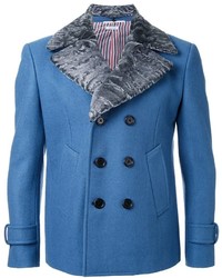 blauer Mantel von Thom Browne