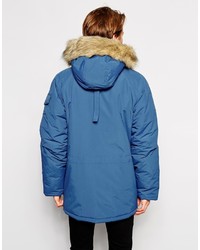 blauer Parka von Carhartt