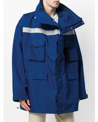 blauer Parka von Balenciaga