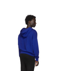 blauer Pullover mit einem Kapuze von Eckhaus Latta