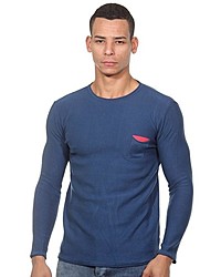 blauer Pullover mit einem Rundhalsausschnitt von FIOCEO