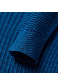 blauer Pullover mit einem Rundhalsausschnitt von Theory