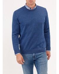 blauer Pullover mit einem Rundhalsausschnitt von MAERZ Muenchen
