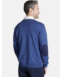 blauer Pullover mit einem V-Ausschnitt von Charles Colby