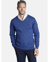 blauer Pullover mit einem V-Ausschnitt von Charles Colby