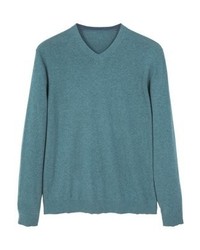 blauer Pullover mit einem V-Ausschnitt von Mango