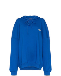 blauer Pullover mit einer Kapuze von We11done