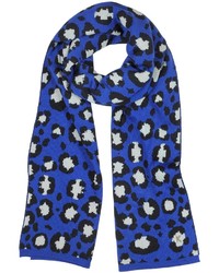 blauer Schal mit Leopardenmuster