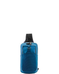 blauer Segeltuch Rucksack von Pacsafe