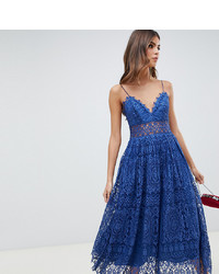 blaues ausgestelltes Kleid aus Spitze von ASOS DESIGN