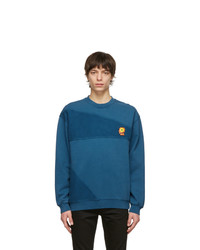 blaues bedrucktes Fleece-Sweatshirt