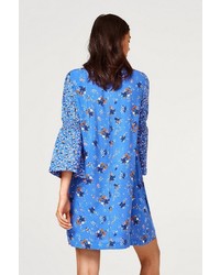 blaues bedrucktes gerade geschnittenes Kleid von edc by Esprit