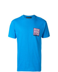 blaues bedrucktes T-Shirt mit einem Rundhalsausschnitt von Call Me 917