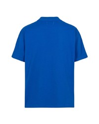 blaues bedrucktes T-Shirt mit einem Rundhalsausschnitt von HONOR THE GIFT