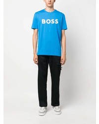 blaues bedrucktes T-Shirt mit einem Rundhalsausschnitt von BOSS