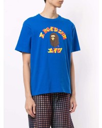 blaues bedrucktes T-Shirt mit einem Rundhalsausschnitt von A Bathing Ape