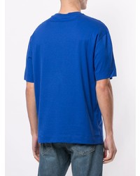 blaues bedrucktes T-Shirt mit einem Rundhalsausschnitt von Emporio Armani