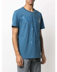 blaues bedrucktes T-Shirt mit einem Rundhalsausschnitt von Moschino