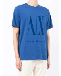 blaues bedrucktes T-Shirt mit einem Rundhalsausschnitt von Armani Exchange