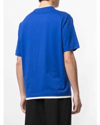 blaues bedrucktes T-Shirt mit einem Rundhalsausschnitt von Emporio Armani