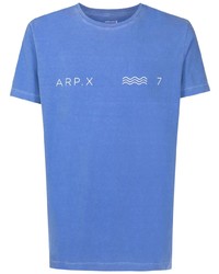 blaues bedrucktes T-Shirt mit einem Rundhalsausschnitt von OSKLEN