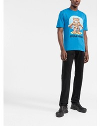 blaues bedrucktes T-Shirt mit einem Rundhalsausschnitt von Moschino