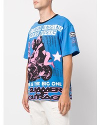 blaues bedrucktes T-Shirt mit einem Rundhalsausschnitt von Pleasures