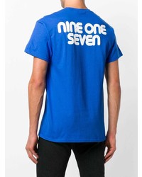 blaues bedrucktes T-Shirt mit einem Rundhalsausschnitt von Call Me 917