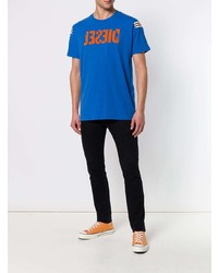 blaues bedrucktes T-Shirt mit einem Rundhalsausschnitt von Diesel