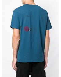 blaues bedrucktes T-Shirt mit einem Rundhalsausschnitt von Stone Island