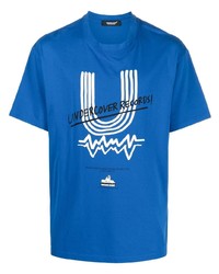 blaues bedrucktes T-Shirt mit einem Rundhalsausschnitt von Undercover