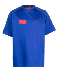 blaues besticktes T-Shirt mit einem Rundhalsausschnitt von 424