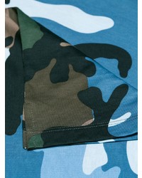 blaues Camouflage T-Shirt mit einem Rundhalsausschnitt von Valentino