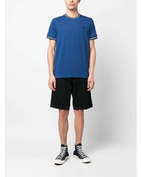 blaues horizontal gestreiftes T-Shirt mit einem Rundhalsausschnitt von Fred Perry