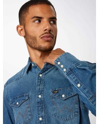 blaues Jeanshemd von Wrangler