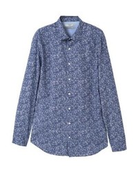 blaues Langarmhemd mit Blumenmuster von Mango