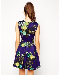 blaues Skaterkleid mit Blumenmuster von Asos