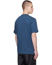 blaues Strick T-Shirt mit einem Rundhalsausschnitt von The North Face