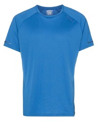 blaues T-Shirt mit einem Rundhalsausschnitt von 2XU