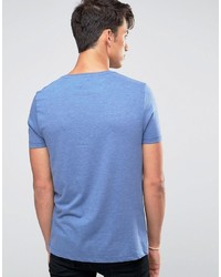 blaues T-Shirt mit einem Rundhalsausschnitt von Asos
