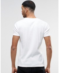 blaues T-Shirt mit einem Rundhalsausschnitt von Asos