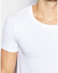 blaues T-Shirt mit einem Rundhalsausschnitt von Asos