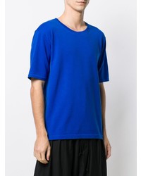 blaues T-Shirt mit einem Rundhalsausschnitt von Homme Plissé Issey Miyake