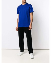 blaues T-Shirt mit einem Rundhalsausschnitt von Emporio Armani