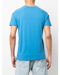 blaues T-Shirt mit einem Rundhalsausschnitt von K-Way